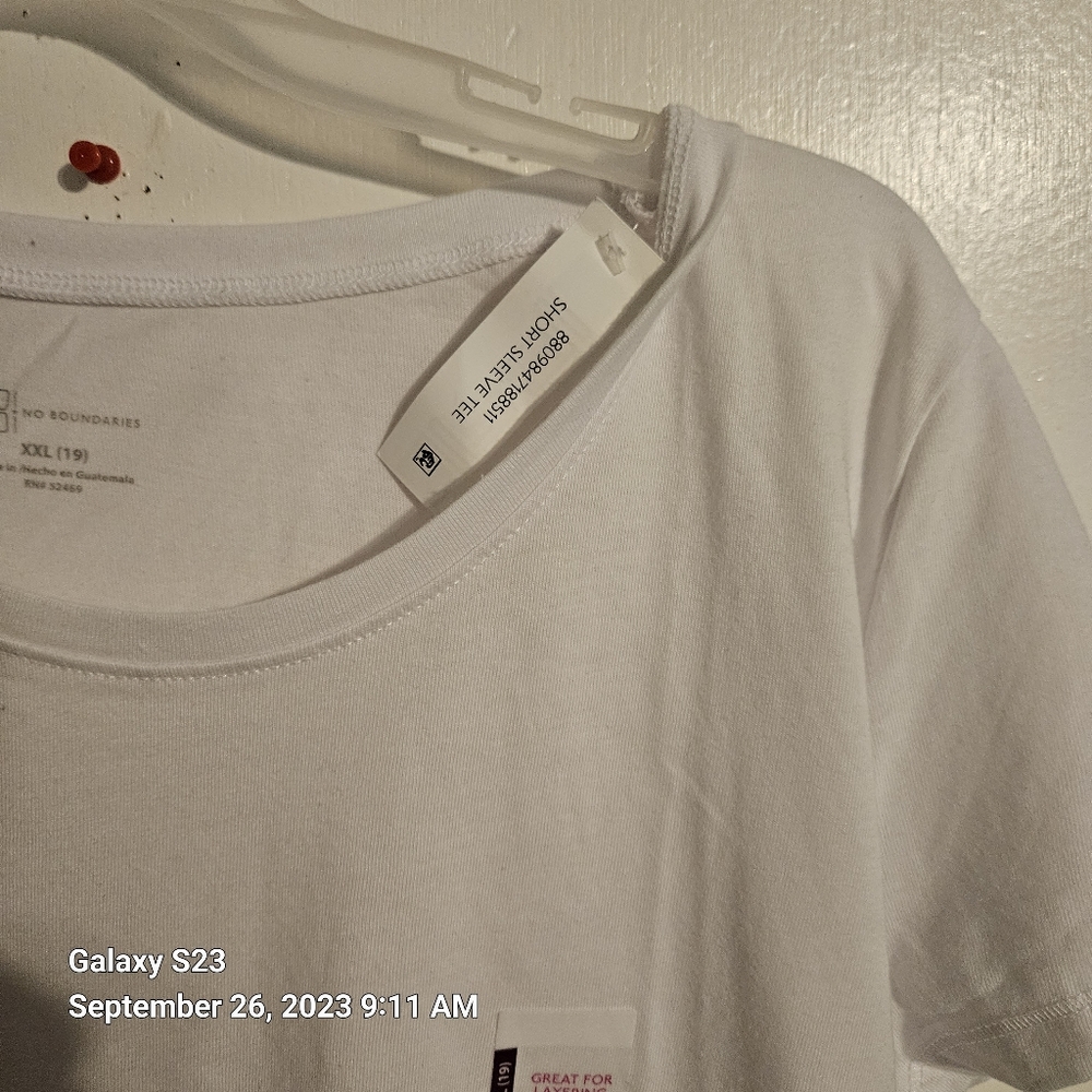 No boundaries T shirt